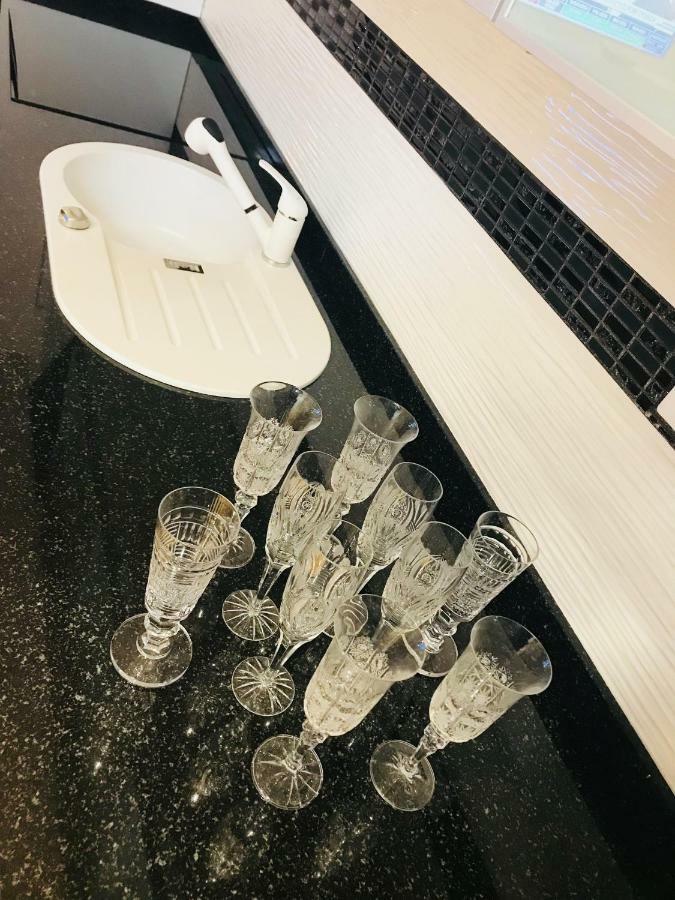 פורץ Apartment Markovski מראה חיצוני תמונה