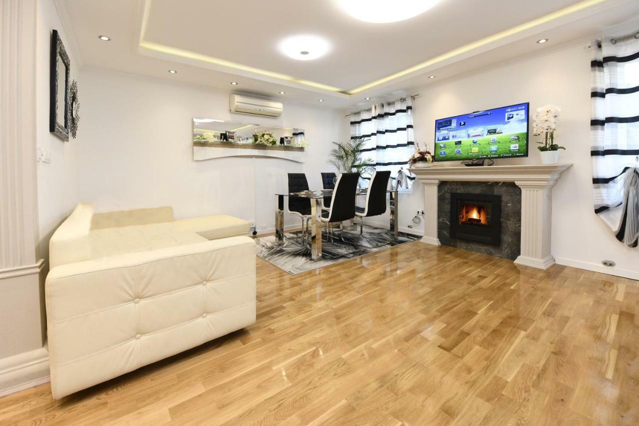 פורץ Apartment Markovski מראה חיצוני תמונה