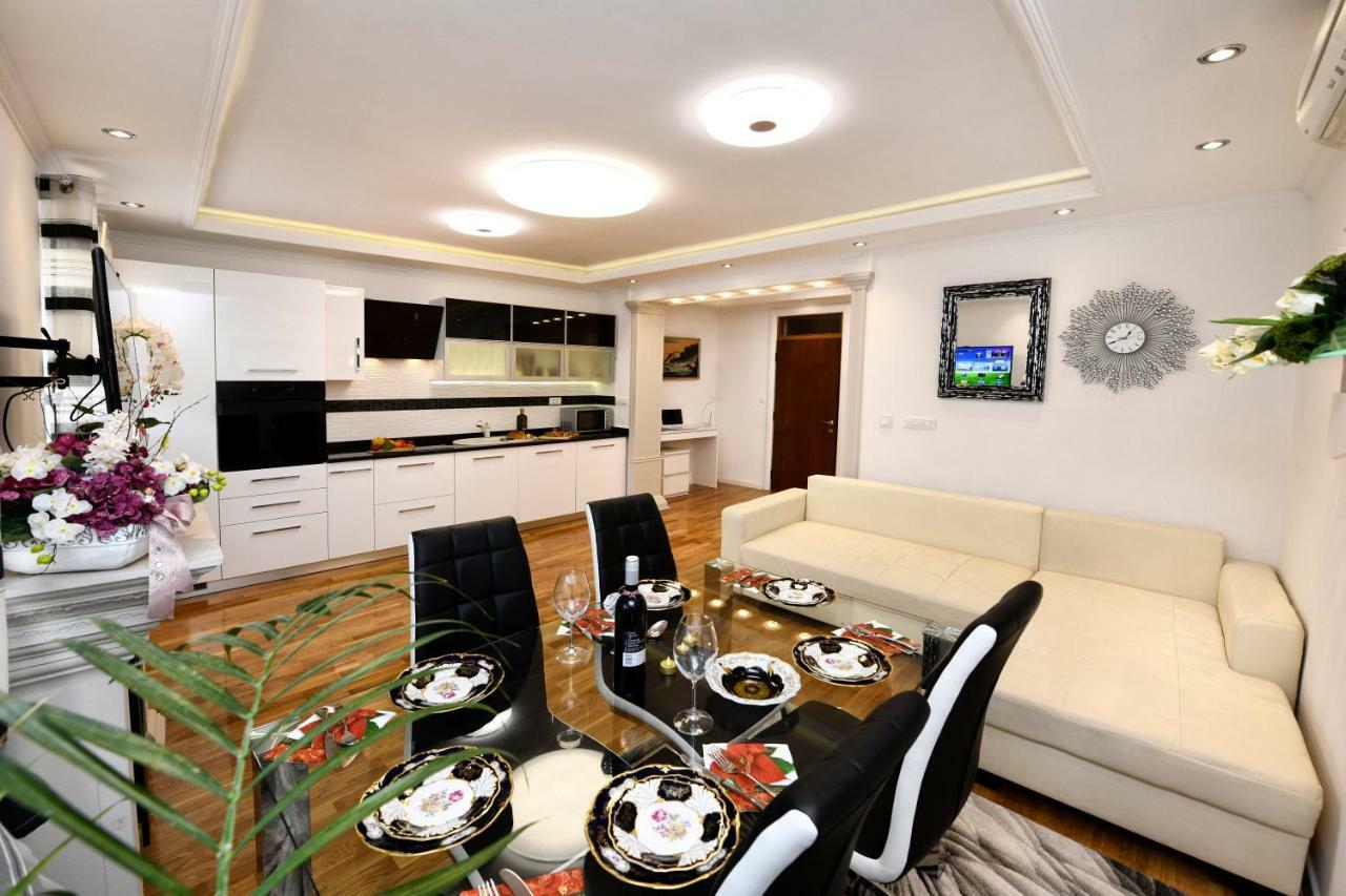פורץ Apartment Markovski מראה חיצוני תמונה
