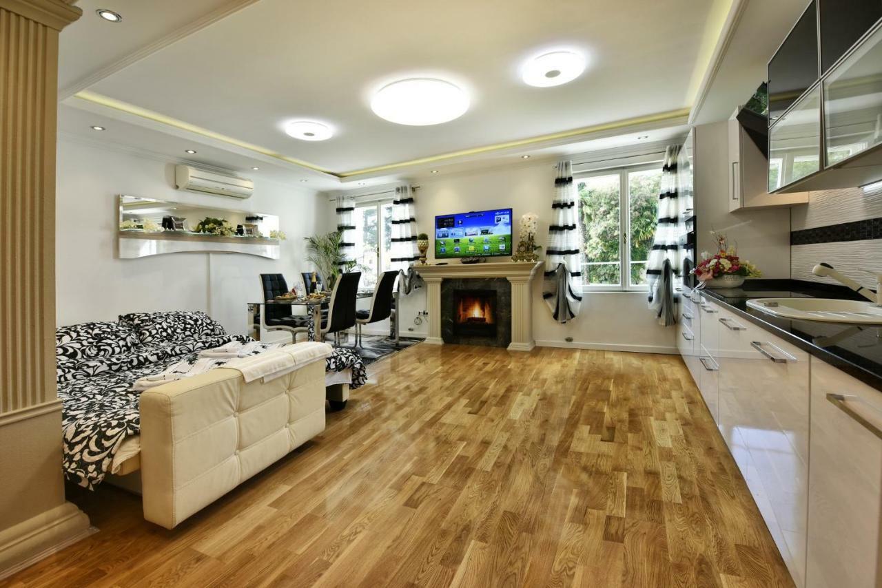פורץ Apartment Markovski מראה חיצוני תמונה